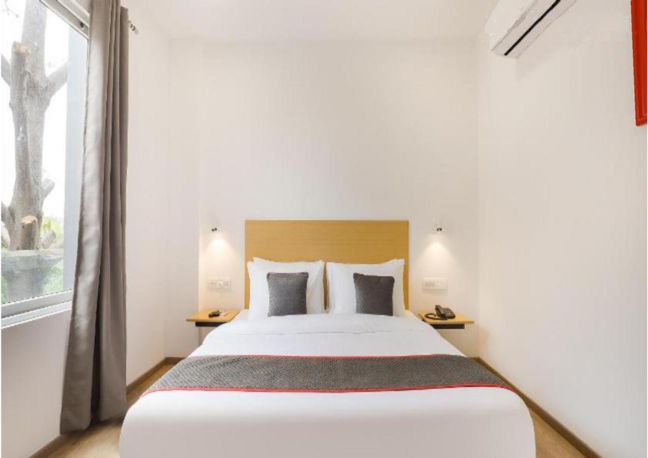 Hotel Kingston House Лакхнау Экстерьер фото
