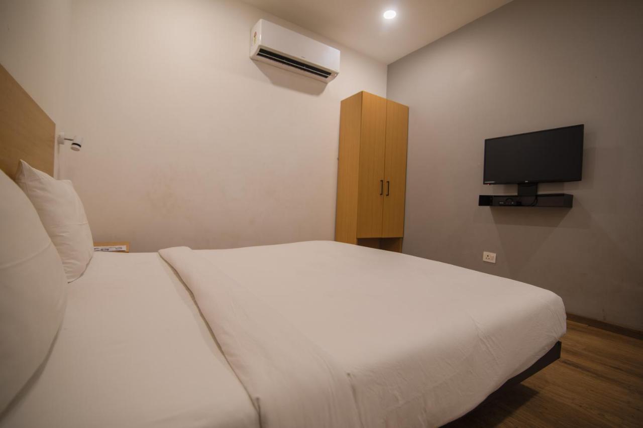 Hotel Kingston House Лакхнау Экстерьер фото