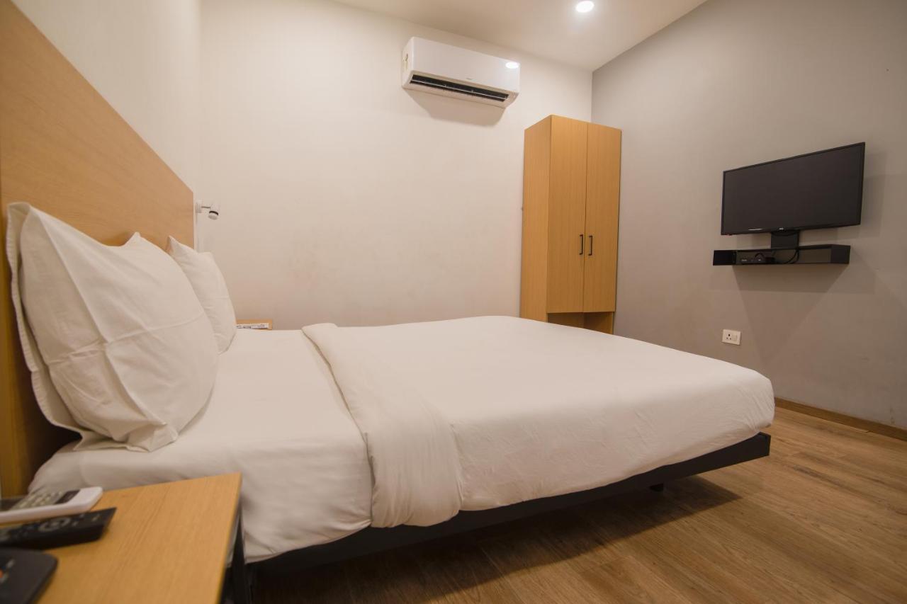 Hotel Kingston House Лакхнау Экстерьер фото