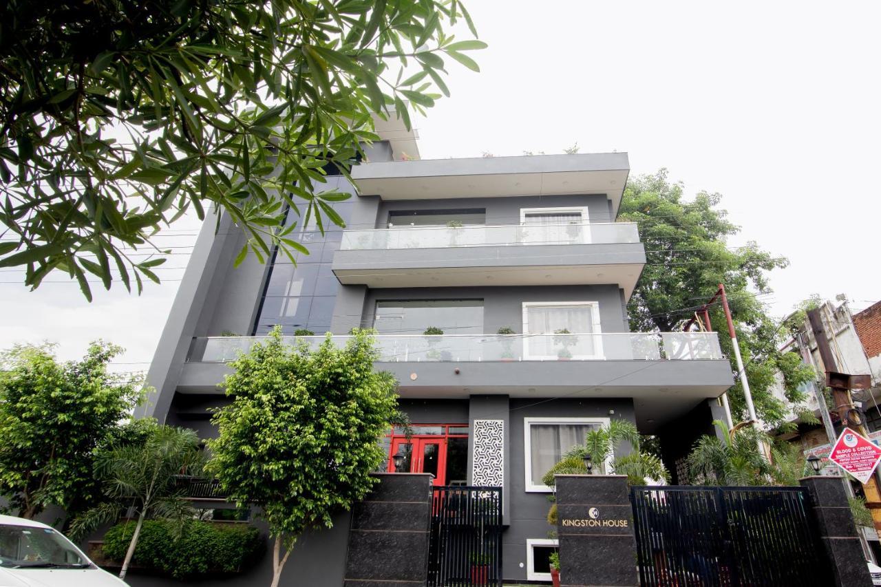 Hotel Kingston House Лакхнау Экстерьер фото